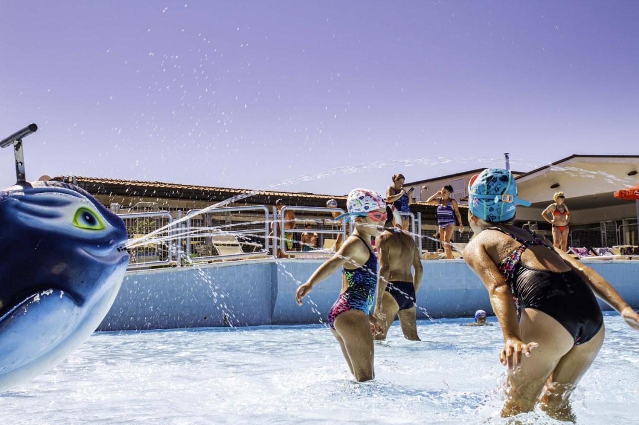 Villaggio Lido D'Abruzzo Roseto Degli Abruzzi Exterior foto